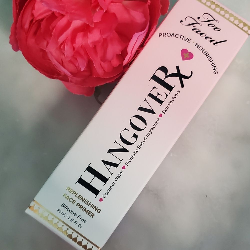 Too Faced Primed Hangover Primer - Picture 7 of 10